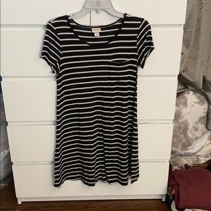 Black and white stripped cotton dress